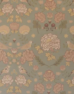 June, Saga Green 136-02