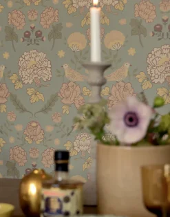 June, Saga Green 136-02