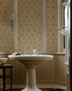 Lovers Bloom, Pink Quartz WPLN0058