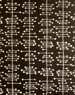 Muscat Small, Black with White