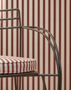 Nanny's Stripe, Poppy