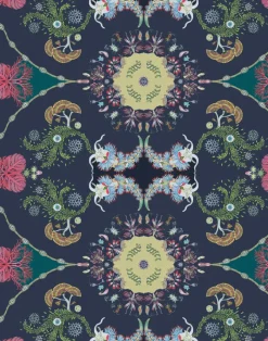 Paisley Paramecium Medium Scale, Plum