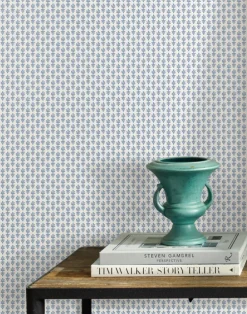 Petal White & Blue RP7365