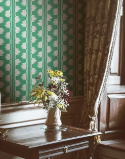 Ritz Minimal, Douglas Fir WPLN0146