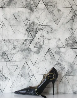 Sterre, Tones on Ash