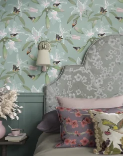 The Lilly White, Sage