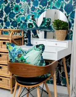 Utopia, Sapphire-Blue