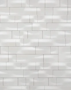 VOS-03 Hexa Ceramics Wallpaper by Studio Roderick Vos