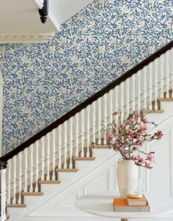 Willowberry Blue & White RF7461